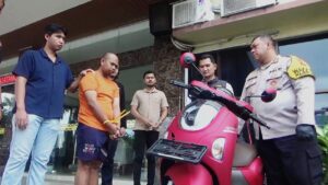 038316600_1764425826-Pelaku_pembunuhan_janda_di_Lampung